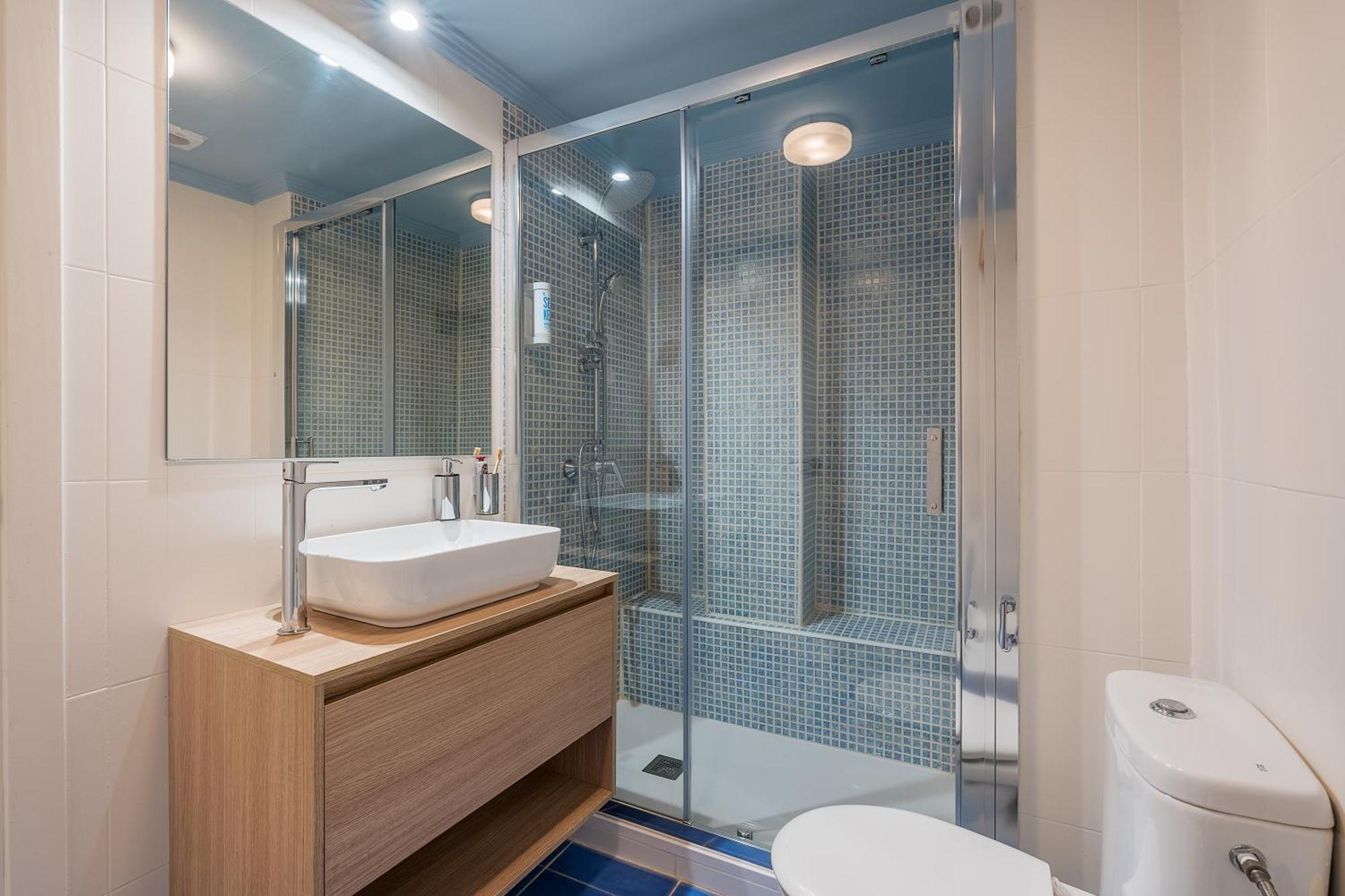 Granada Suites By Olala Homes Luaran gambar
